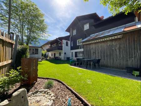 Garten + Haus - Nordseite - Mehrfamilienhaus in 87541 Bad Hindelang mit 380m² kaufen