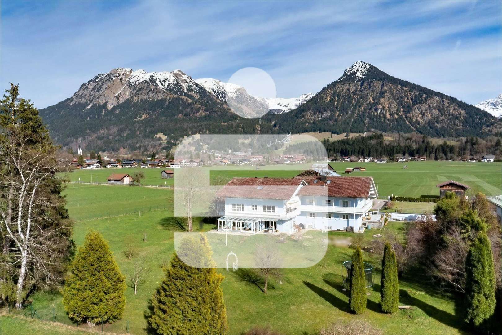 Titelbild - Landhaus in 87561 Oberstdorf mit 610m² kaufen