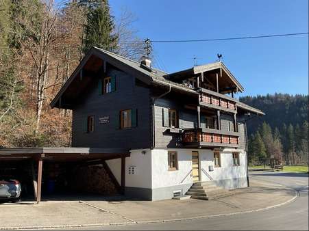 Hausansicht - West - Mehrfamilienhaus in 87561 Oberstdorf mit 280m² kaufen