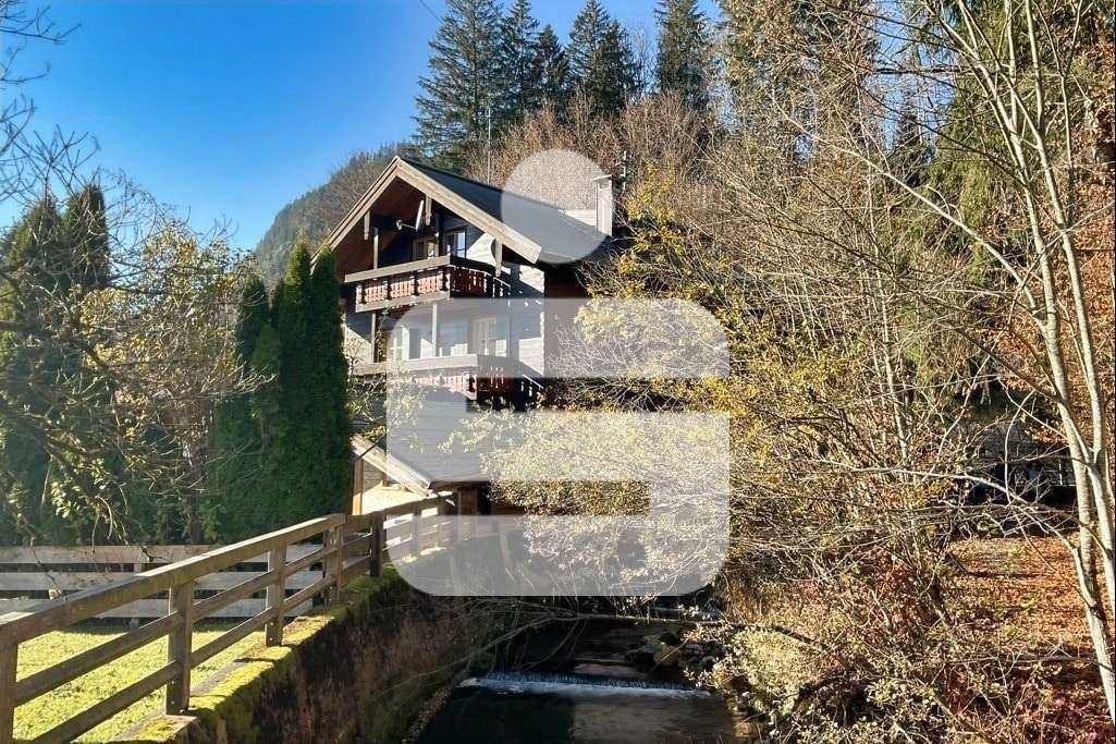 Titelbild - Mehrfamilienhaus in 87561 Oberstdorf mit 280m² kaufen