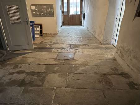 Eingang Innenbereich - Mehrfamilienhaus in 94032 Passau mit 582m² als Kapitalanlage kaufen