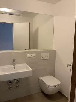 Bad - Erdgeschosswohnung in 94032 Passau mit 48m² mieten