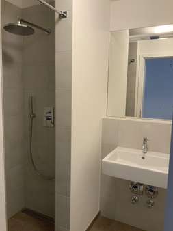 Dusche - Erdgeschosswohnung in 94032 Passau mit 48m² mieten