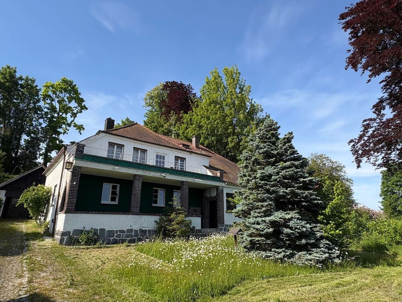 Hausansicht - Einfamilienhaus in 94099 Ruhstorf mit 235m² kaufen