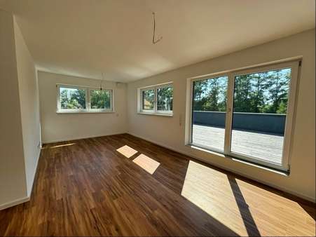 Wohnzimmer Wohnzimmer - Dachgeschosswohnung in 94575 Windorf mit 102m² kaufen