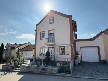Ansicht - Einfamilienhaus in 94036 Passau mit 126m² kaufen