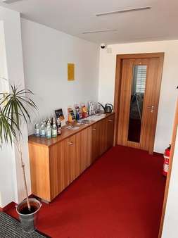 Flur - Büro in 94034 Passau mit 100m² mieten