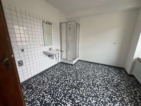 Badezimmer - Etagenwohnung in 94032 Passau mit 130m² mieten