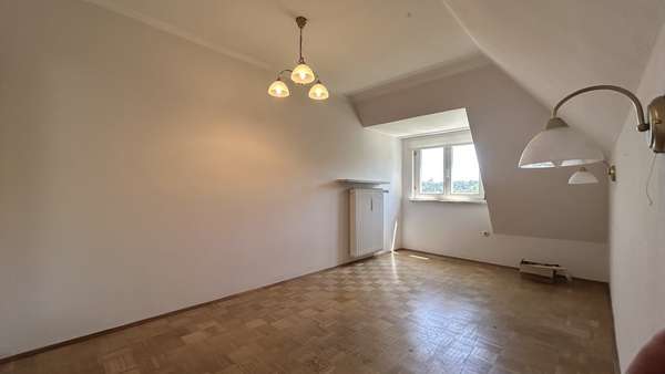 Wohnen Wohnen - Dachgeschosswohnung in 94032 Passau mit 43m² mieten