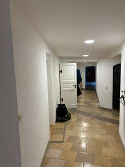 Flur Flur - Etagenwohnung in 94032 Passau mit 117m² mieten