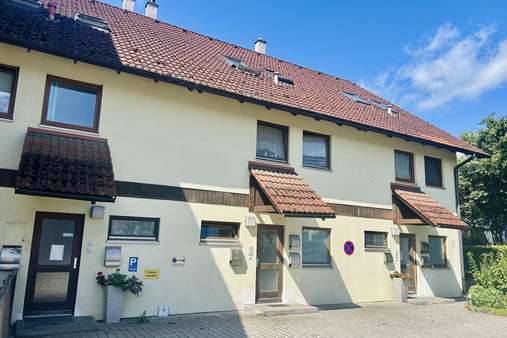 Ansicht Wohnanlage Ansicht Wohnanlage - Erdgeschosswohnung in 94121 Salzweg mit 51m² kaufen