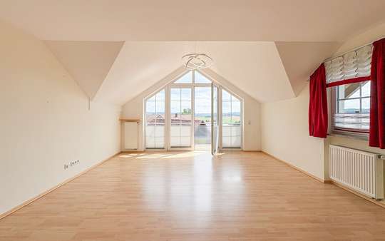 WOHNEN - ESSEN WOHNEN - ESSEN - Dachgeschosswohnung in 94036 Passau mit 84m² kaufen