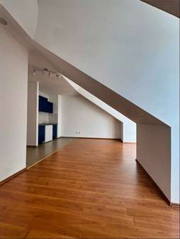 Wohnraum/Schlafnische Wohnraum/Schlafnische - Dachgeschosswohnung in 94032 Passau mit 26m² kaufen
