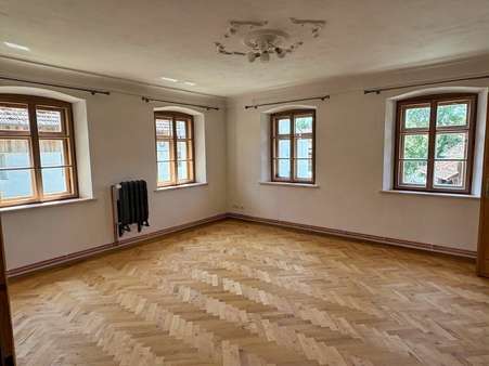 Schlafzimmer - Etagenwohnung in 94086 Bad Griesbach mit 112m² mieten