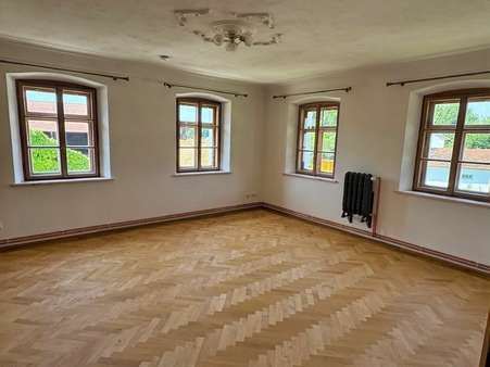 Wohnen - Etagenwohnung in 94086 Bad Griesbach mit 112m² mieten
