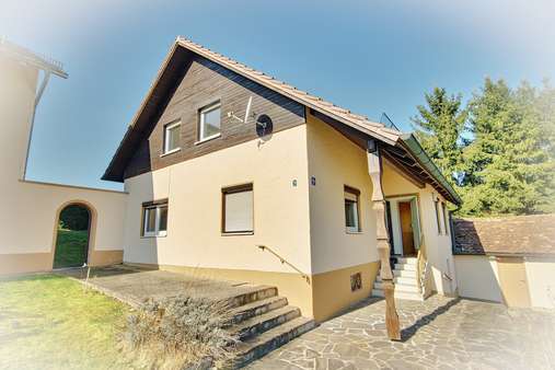 ANSICHT - Einfamilienhaus in 94474 Vilshofen mit 115m² kaufen