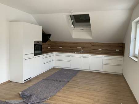 Küche - Dachgeschosswohnung in 94099 Ruhstorf mit 122m² mieten