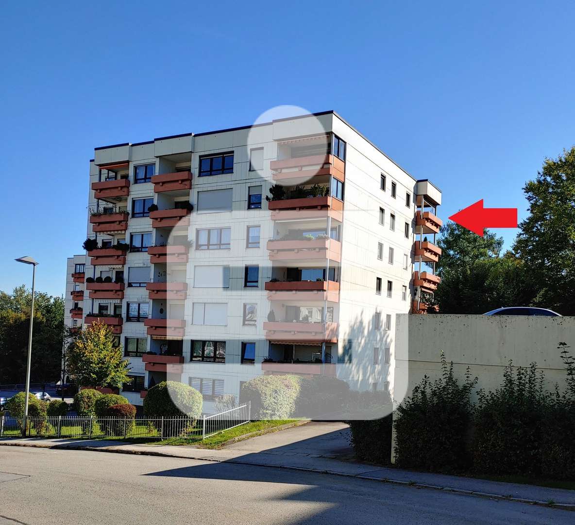 Hausansicht - Etagenwohnung in 94032 Passau mit 75m² kaufen