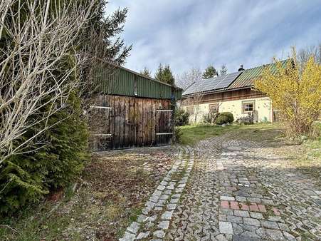 Zufahrt zum Objekt - Einfamilienhaus in 94089 Neureichenau mit 100m² kaufen