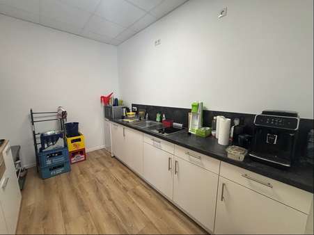 Küche 2. OG - Einkaufszentrum in 94481 Grafenau mit 1438m² kaufen