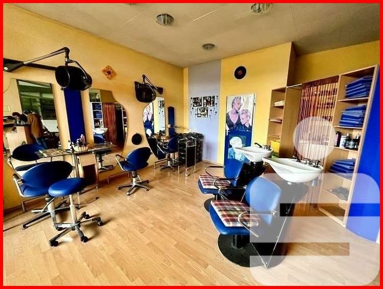 Friseursalon Friseursalon - Ladenlokal in 94089 Neureichenau mit 50m² kaufen