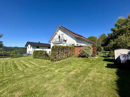 Süd Ost Ansicht Süd Ost Ansicht - Einfamilienhaus in 94151 Mauth mit 260m² kaufen