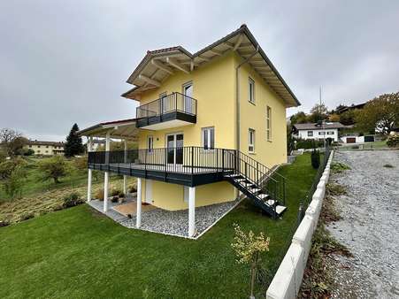 Nord-Ost-Ansicht Nord-Ost-Ansicht - Einfamilienhaus in 94133 Röhrnbach mit 194m² kaufen