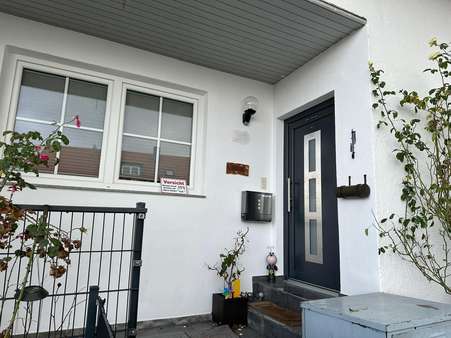 Zugang - Einfamilienhaus in 94065 Waldkirchen mit 150m² kaufen