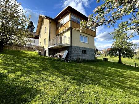 Süd-Ost-Ansicht - Einfamilienhaus in 94078 Freyung mit 141m² kaufen