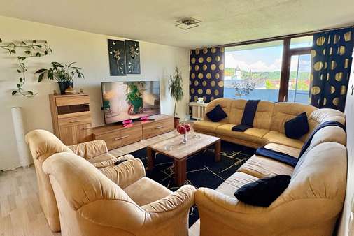 Wohnzimmer - Etagenwohnung in 94474 Vilshofen mit 73m² kaufen