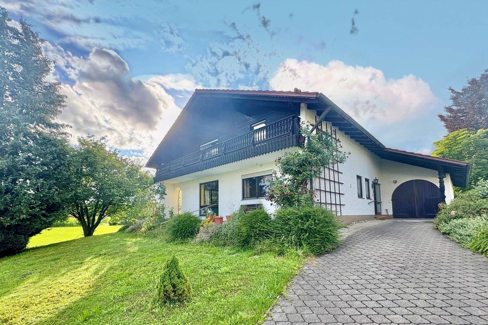 Herzlich Willkommen! - Einfamilienhaus in 94577 Winzer mit 225m² kaufen