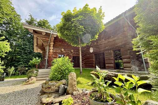 Außenansicht - Einfamilienhaus in 94505 Bernried mit 285m² kaufen