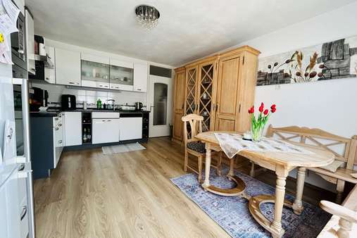 Küche - Etagenwohnung in 94486 Osterhofen mit 109m² kaufen