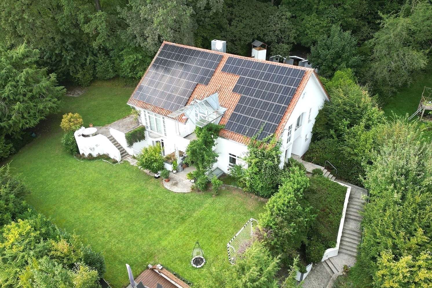 viel Privatsphäre - Villa in 94469 Deggendorf mit 250m² kaufen