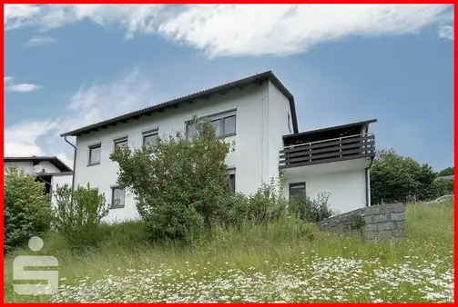 Einfamilienhaus mit Einliegerwohnung in Aussichtslage in Viechtach