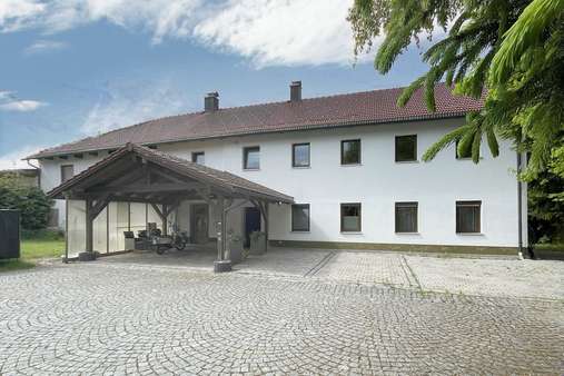 Zweifamilienhaus in 94227 Lindberg mit 120m² kaufen
