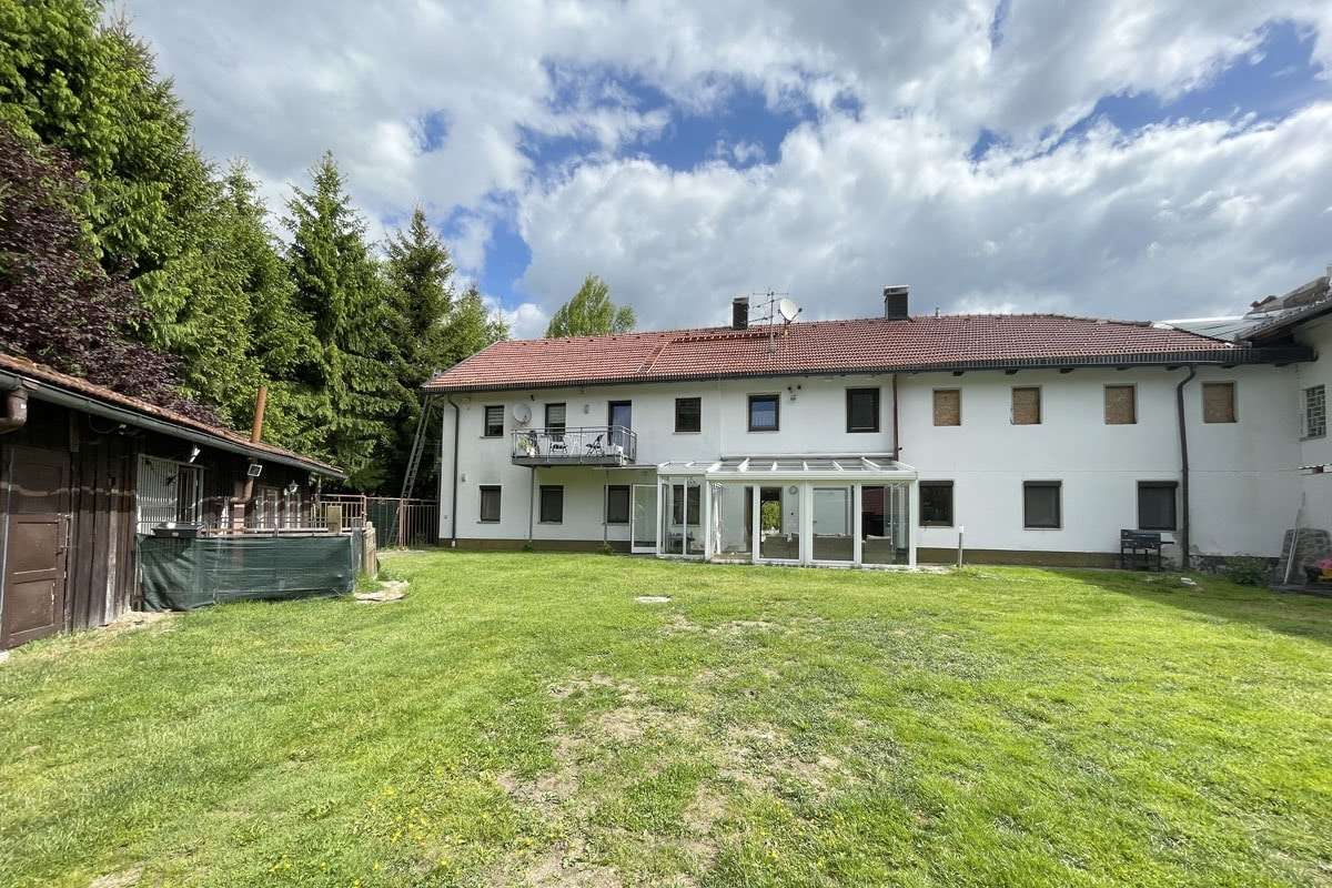 Zweifamilienhaus in 94227 Lindberg mit 120m² kaufen