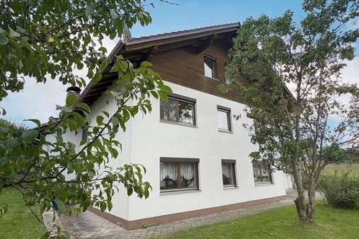 Einfamilienhaus in 94269 Rinchnach mit 140m² kaufen