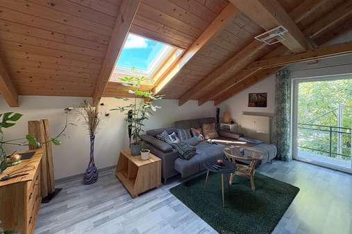 Wohnen Wohnen - Dachgeschosswohnung in 94227 Zwiesel mit 93m² kaufen