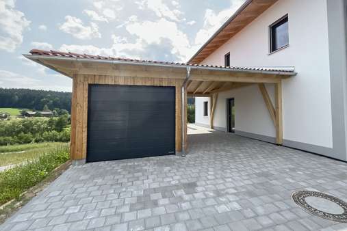 Garage und Freisitz - Doppelhaushälfte in 94244 Geiersthal mit 145m² als Kapitalanlage kaufen