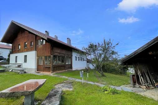 null - Einfamilienhaus in 94227 Zwiesel mit 240m² kaufen