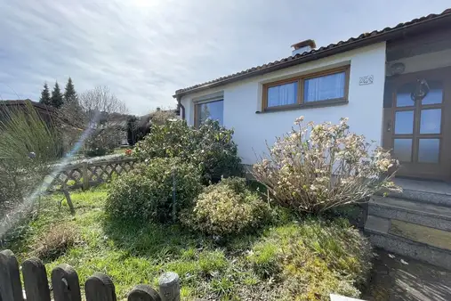 Bungalow in Höhenlage bei Patersdorf