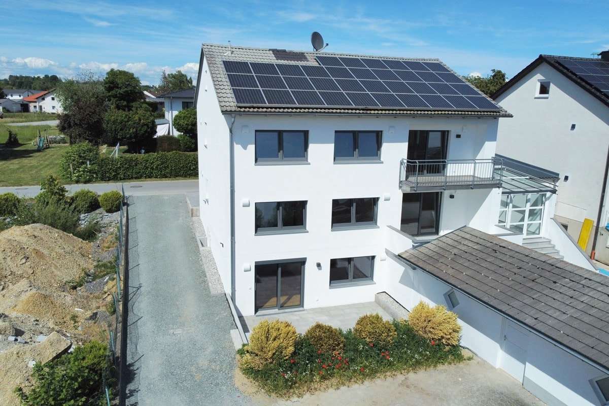 Titelbild - Mehrfamilienhaus in 94431 Pilsting mit 225m² kaufen