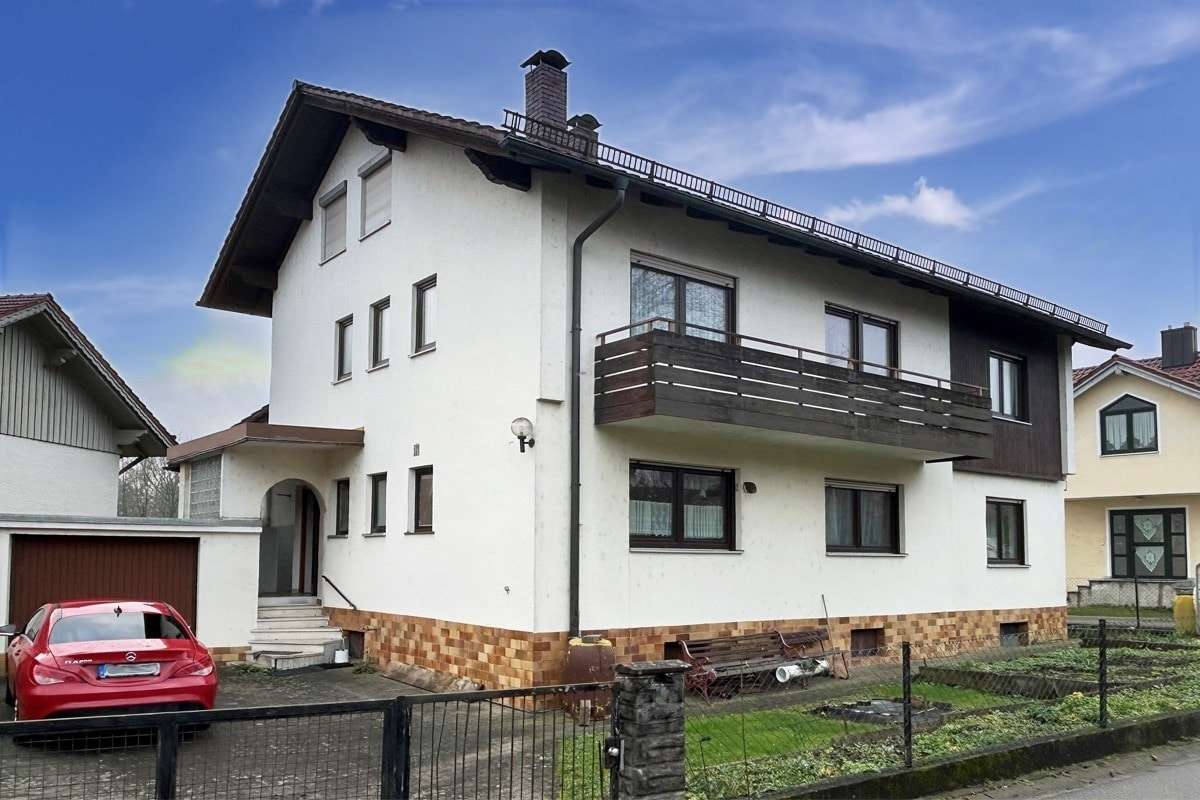 Titelbild - Zweifamilienhaus in 94327 Bogen mit 200m² kaufen