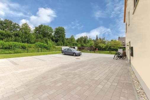 Außenstellplätze - Etagenwohnung in 84130 Dingolfing mit 68m² kaufen