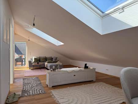 Wohnbereich Wohnbereich - Dachgeschosswohnung in 84130 Dingolfing mit 67m² kaufen