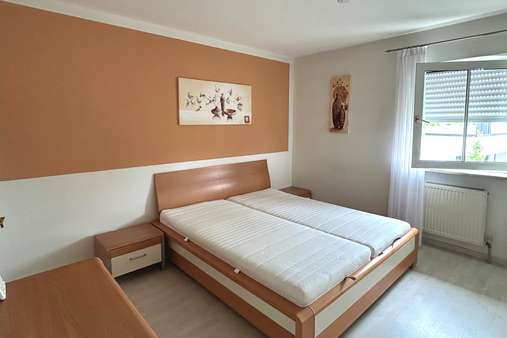 Schlafen Schlafen - Etagenwohnung in 94315 Straubing mit 88m² kaufen