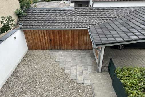 geschützter Innenhofbereich geschützter Innenhofbereich - Doppelhaushälfte in 94428 Eichendorf mit 100m² kaufen