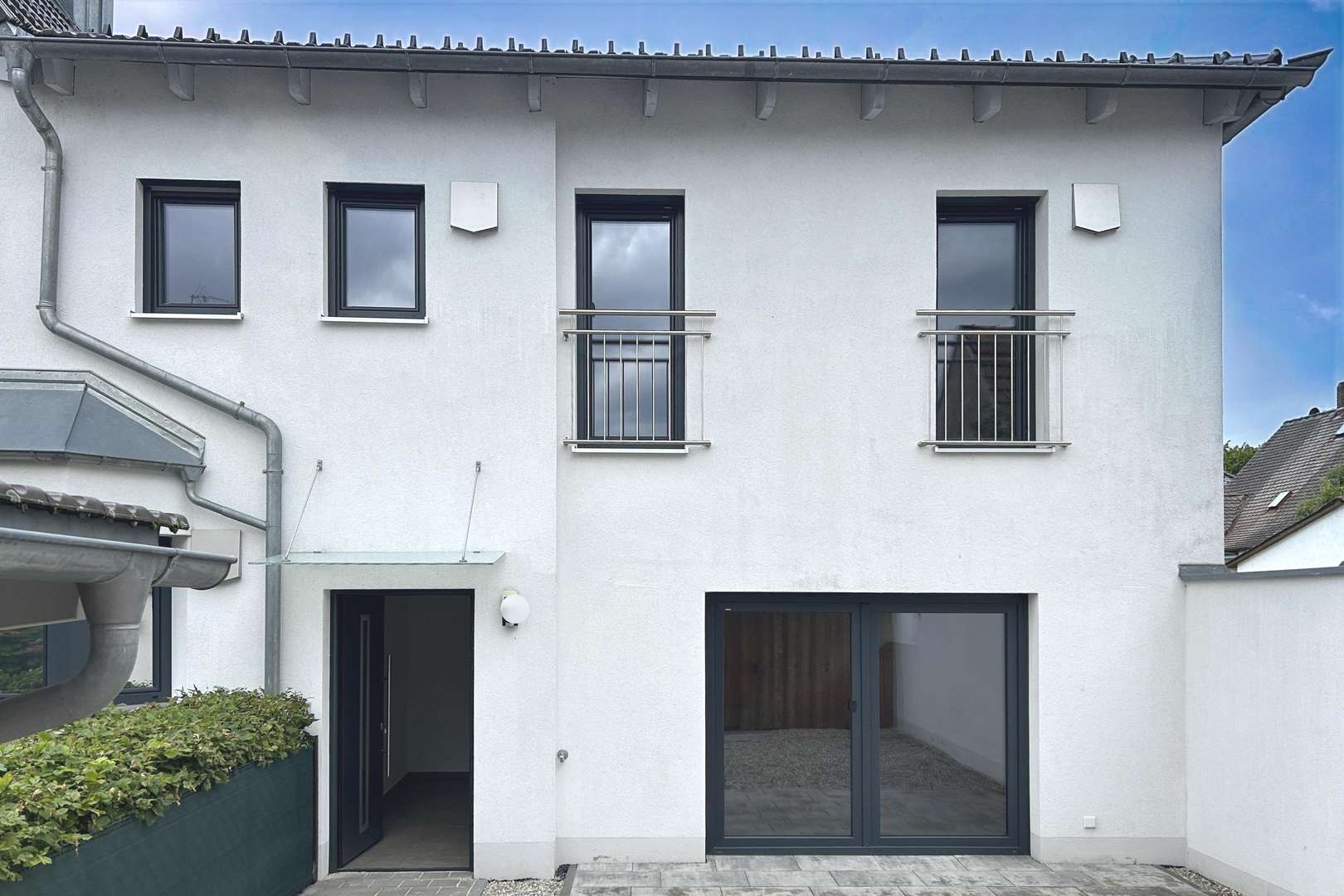 Titelfoto Titelfoto - Doppelhaushälfte in 94428 Eichendorf mit 100m² kaufen
