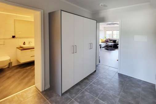Flur Flur - Etagenwohnung in 94315 Straubing mit 56m² kaufen